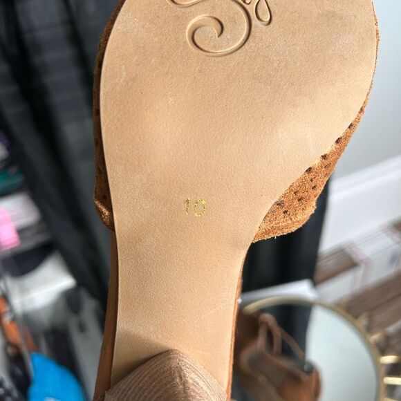 Seychelles Perforated Suede Sandals - Picture 6 of 6